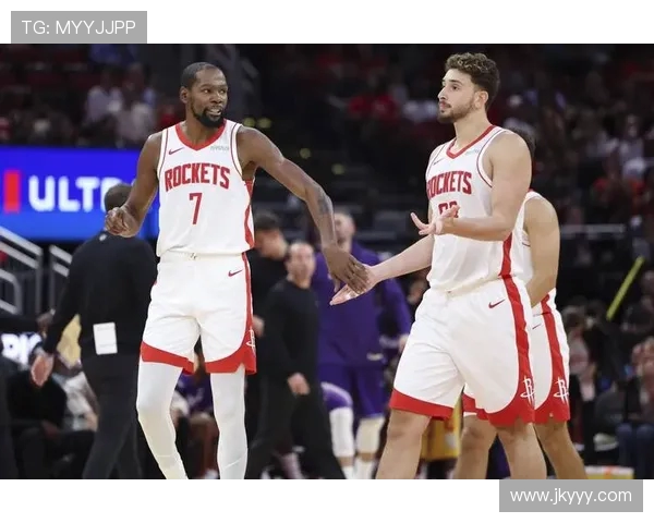 乌度卡谈战术调整杜兰特受限申京需更侵略性扛起中锋重任攻防责任